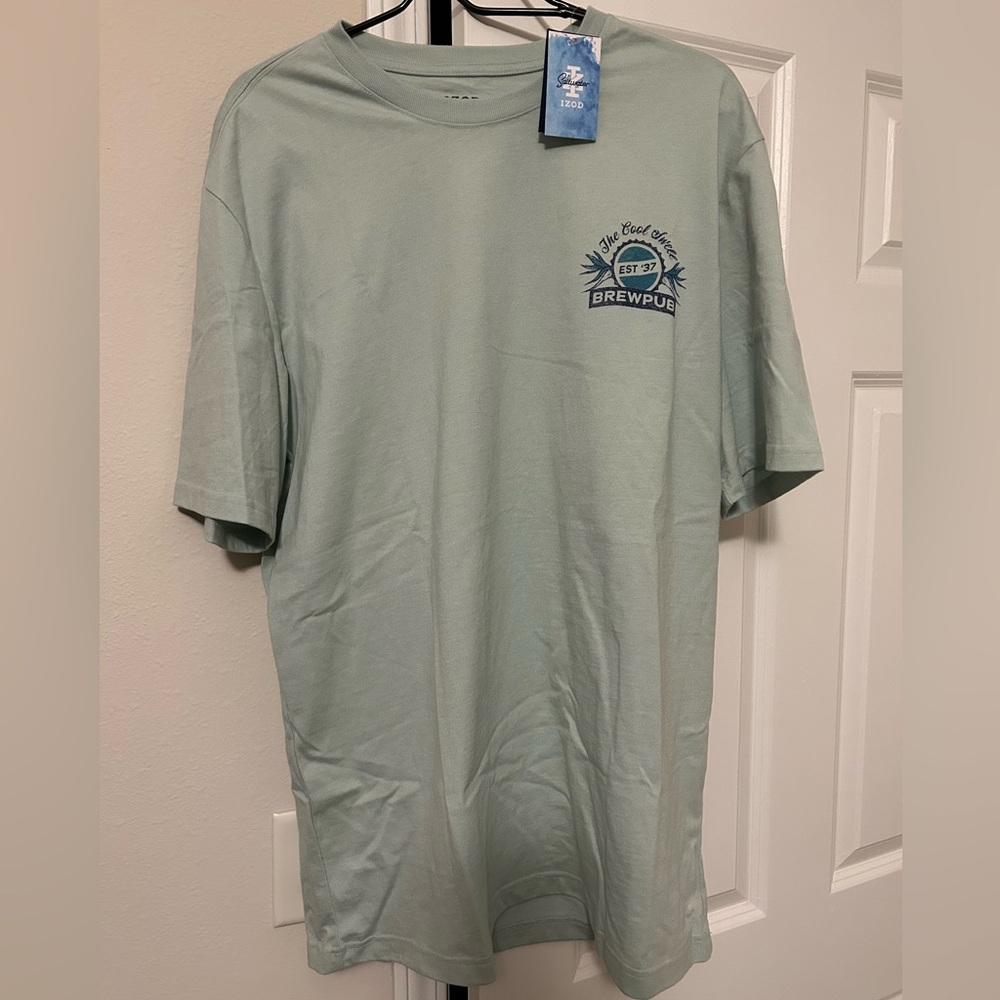 IZOD Brewpub shirt NWT
Graphic t shirt 

Open to offers